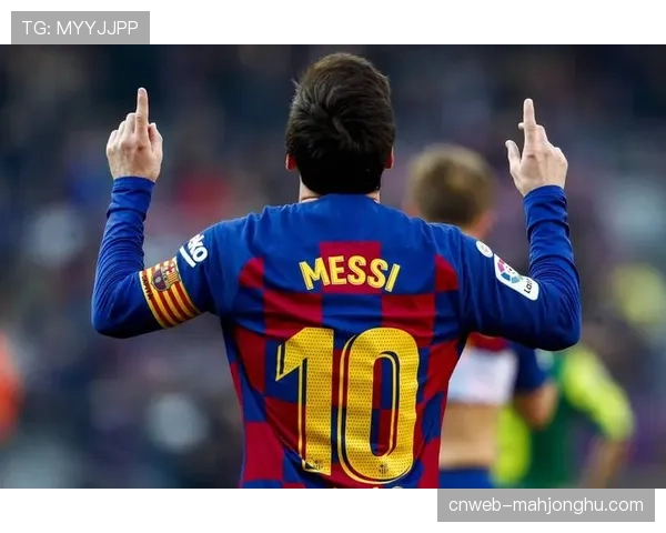 焦点瞬间：错失绝杀点球后，加的斯前锋克里斯·拉莫斯掩面跪地