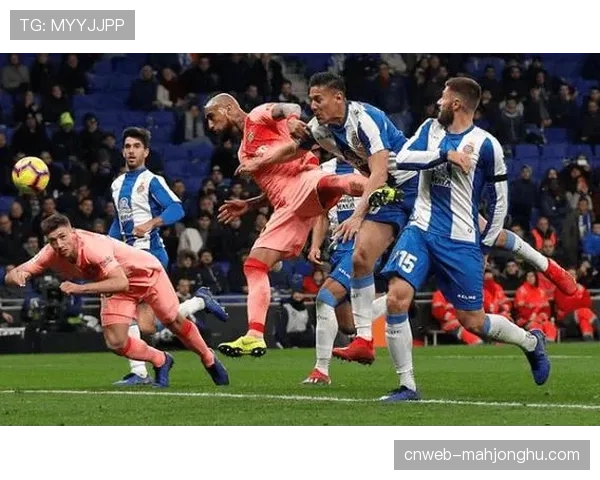 射门分布图分析：西甲各队进攻区域选择与效率关联研究